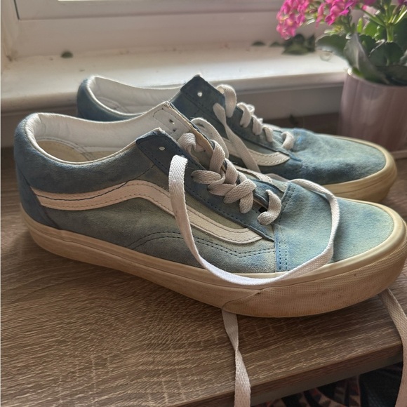 Vans Blue and White Sneakers Classic Skate Style - Picture 1 of 8